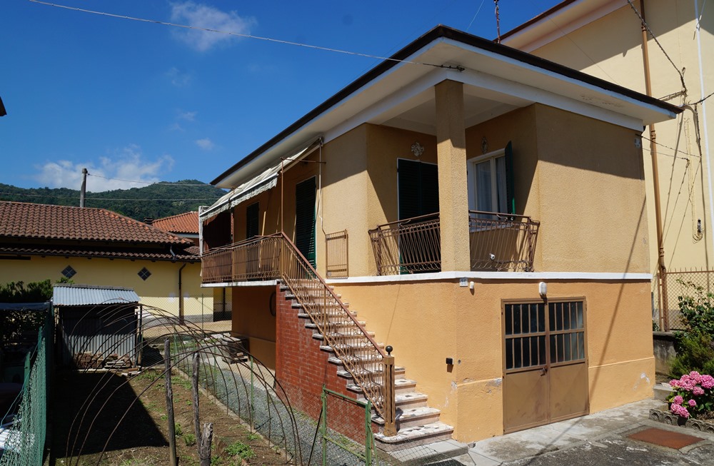 VERZUOLO (Cn) - Villetta indipendente