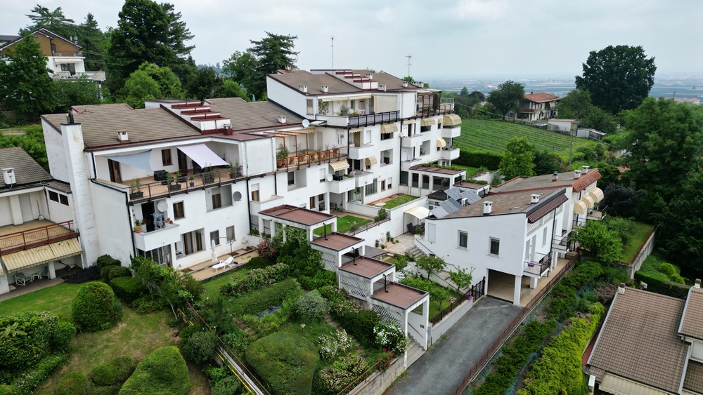 VERZUOLO (Cn) - Alloggio al primo piano