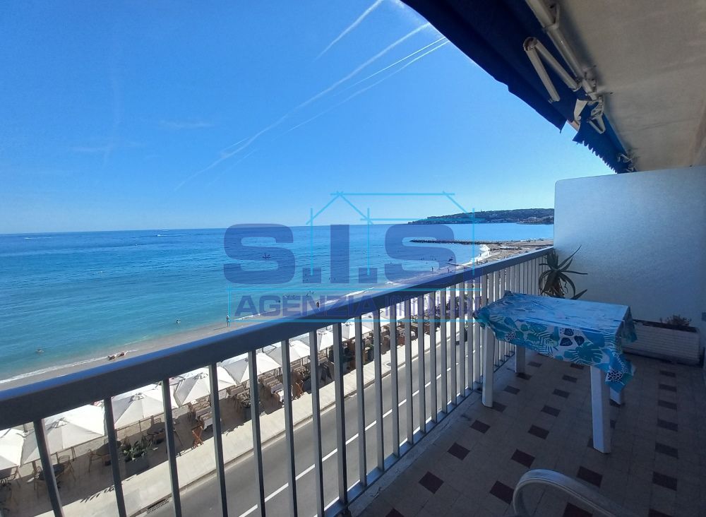 MENTON (F) - Appartamento fronte mare